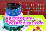 Juegos vestir tarta hecha a mano